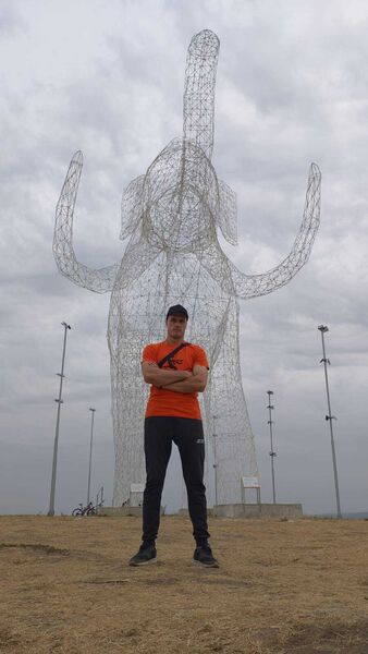  ,   Yury, 30 ,   , 