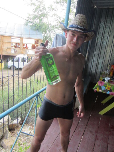  ,   Serega, 38 ,   