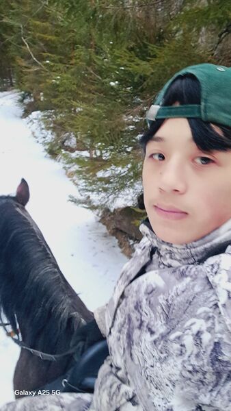  ,   Asadbek, 21 ,   ,   