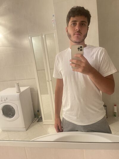  ,   Mike, 24 ,   ,   