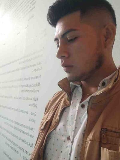  Quito,   Jhon ikaro, 23 ,   ,   