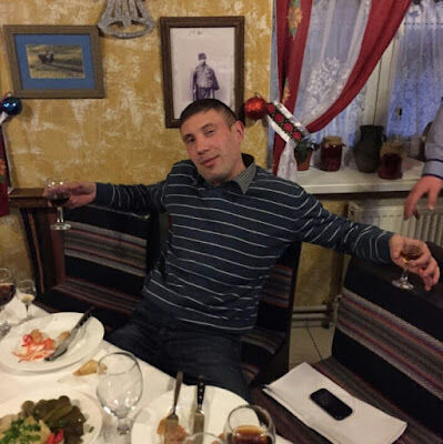  44014486  Pavel, 41 ,    