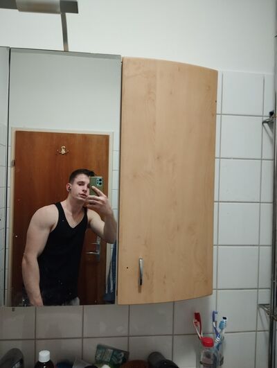  ,   Ivan, 18 ,   ,   