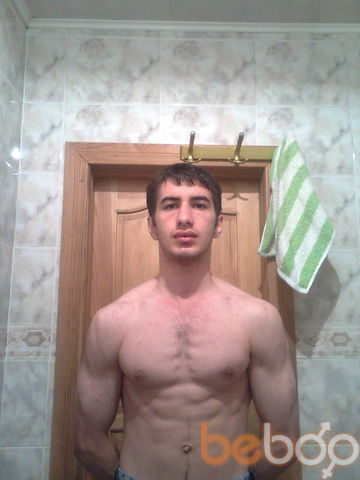  ,   Seymur, 33 ,  