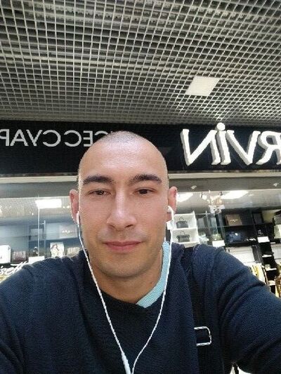  ,   Ruslan, 35 ,   ,   