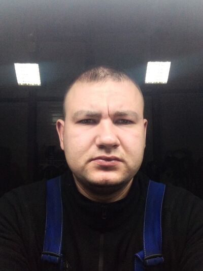  ,   Valeri, 28 ,   ,   