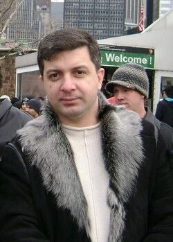  ,   Niulo, 35 ,   