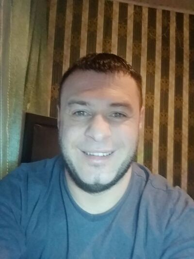  ,   Kurt, 45 ,   