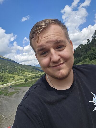  -,   Konstantin, 23 ,   ,   