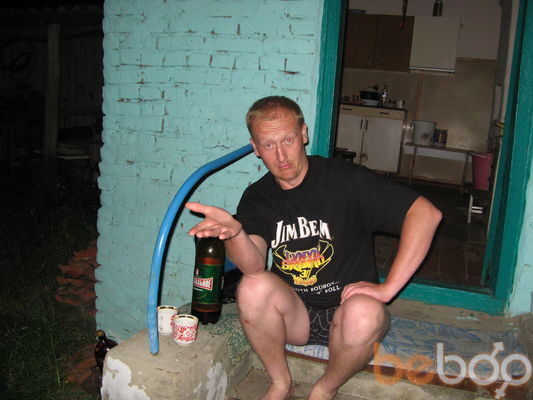  ,   Valentin, 44 ,   ,   , c 