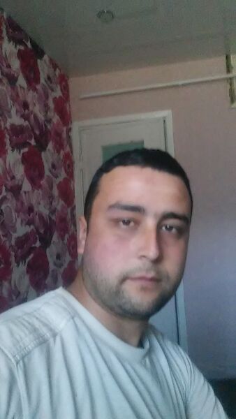  ,   Oxunjon, 32 ,   ,   , c 