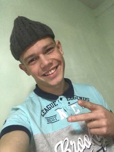  ,   Nikita, 19 ,   ,   , c , 