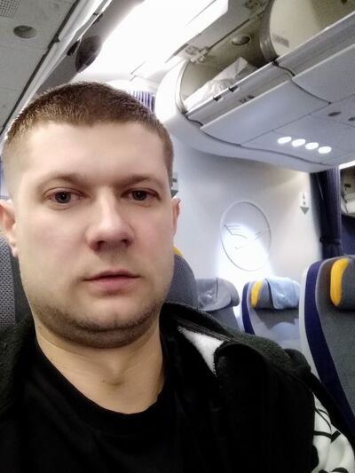  ,   Alex, 34 ,   