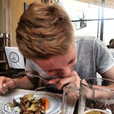  ,   Danil, 32 ,   