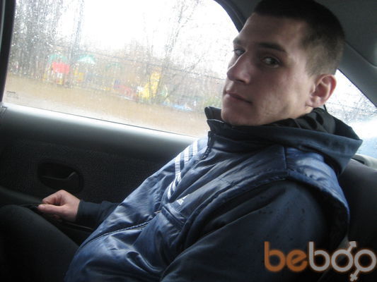  ,   Eduard, 35 ,   