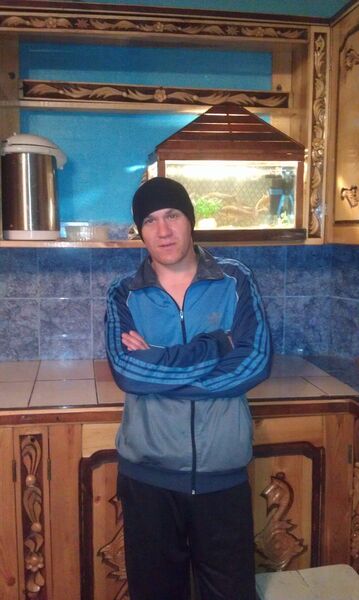  ,   Sergei, 31 ,   ,   , c 