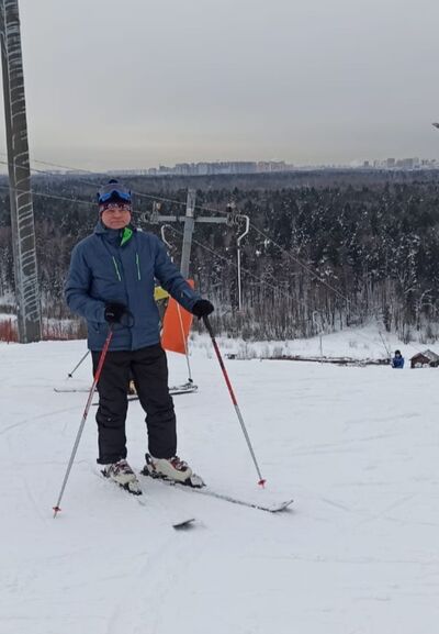  ,   Vladimir, 49 ,   ,   , c , 