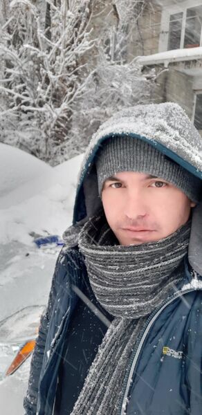  ,   Ruslan, 39 ,   ,   , c 