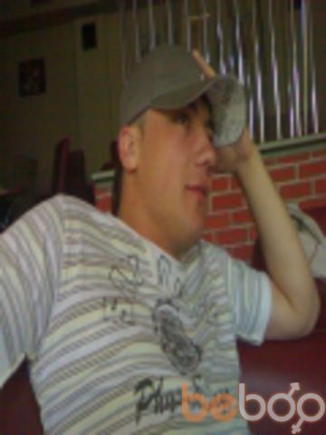  ,   Alecs, 44 ,  