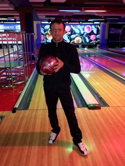  ,   Alex, 48 ,   ,   , c 