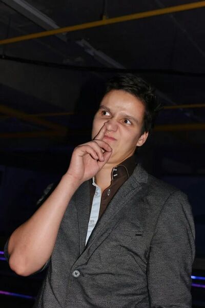  -,   Alex, 34 ,   ,   