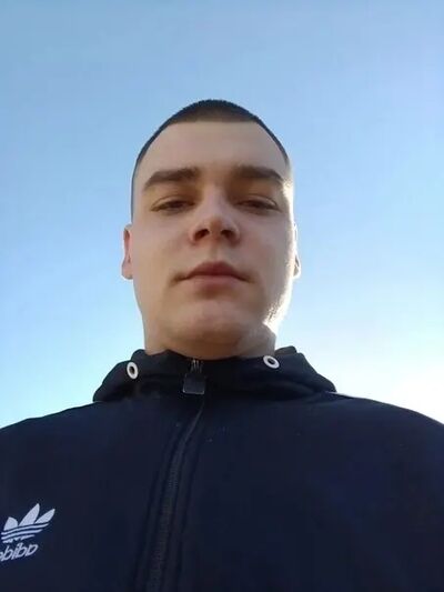  ,   Denis, 21 ,   ,   