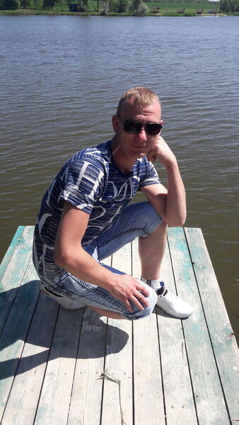  ,   M, 40 ,   