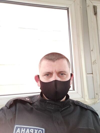  ,   Oleg, 41 ,   ,   