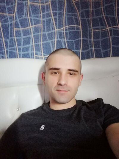  ,   Ivan, 28 ,   ,   