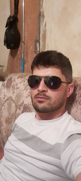  ,   Akbar, 34 ,   ,   