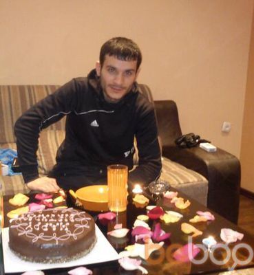  ,   Erik, 40 ,   