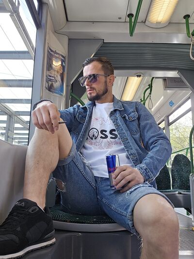  Roseau,   Ir, 34 ,   ,   