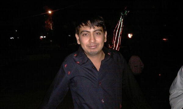  ,   Alik, 38 ,   
