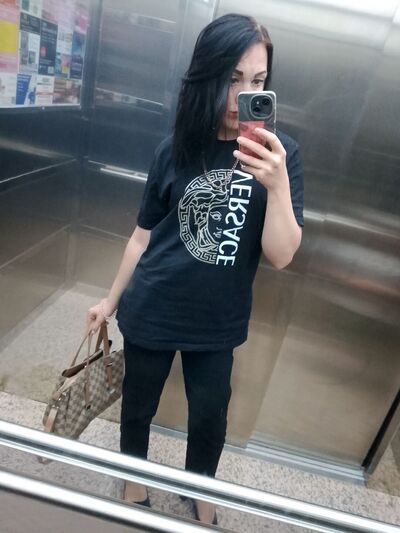  ,   Nika, 25 ,     , c 