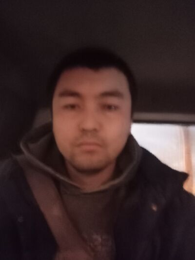  ,   Seks, 33 ,   ,   