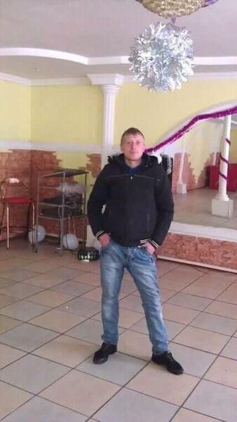  ,   Djon, 38 ,   c 