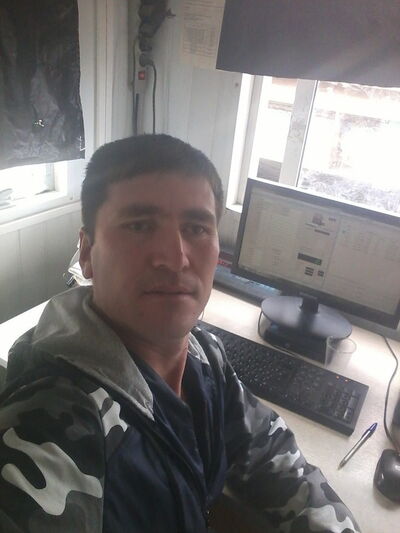 ,   Jonibek, 35 ,  
