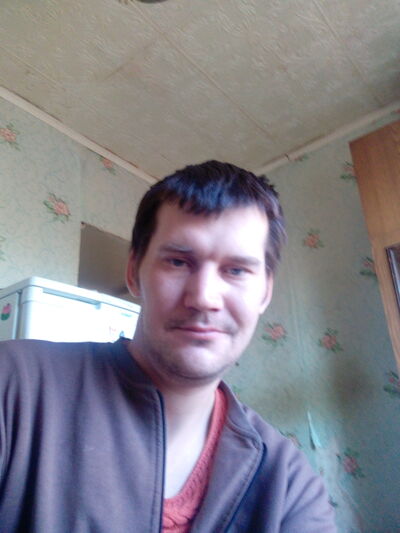  ,   Sasha, 33 ,   c 