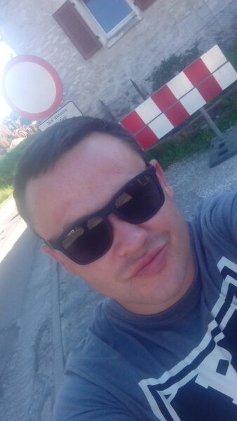  ,   Viktor, 33 ,   ,   , c 