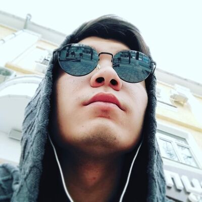  ,   Sam, 25 ,   