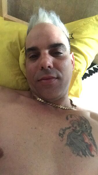  ,   Yoan, 38 ,   ,   