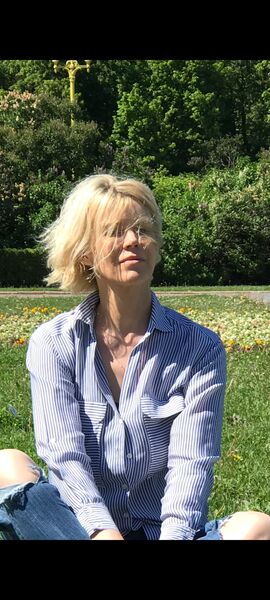  ,   Elena, 51 ,   c , 