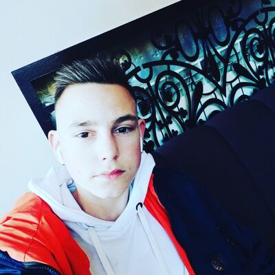  ,   Andriy, 22 ,   ,   