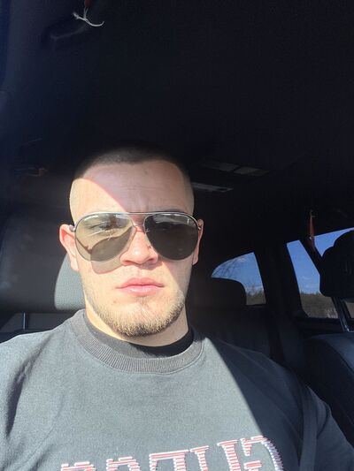  ,   Daniel, 25 ,   ,   