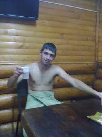  ,   Migel, 33 ,   