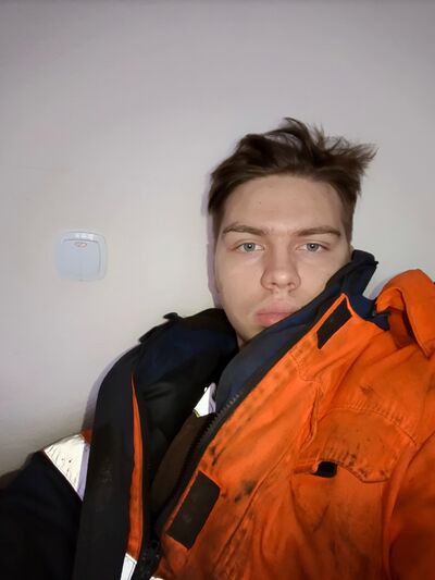  ,   Roman, 22 ,   