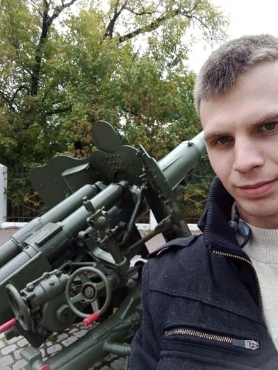  ,   Pavel, 27 ,   ,   