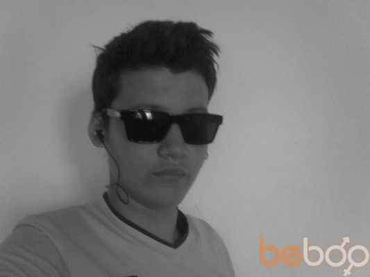  ,   Playboy, 32 ,   ,   , c , 