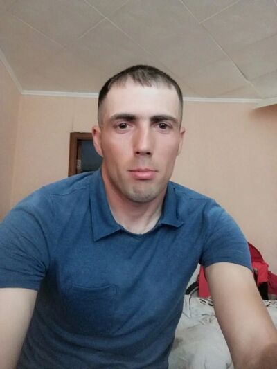  ,   Renat, 37 ,   ,   , c 