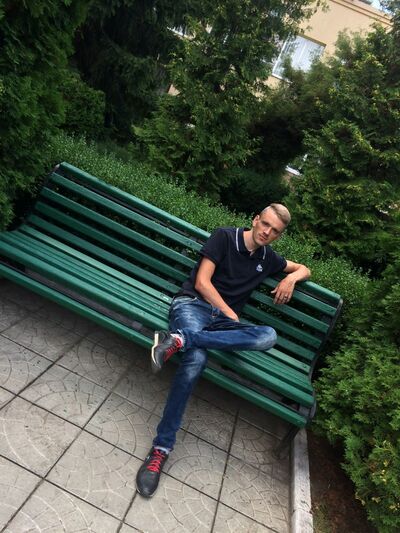  ,   Ihor, 31 ,  